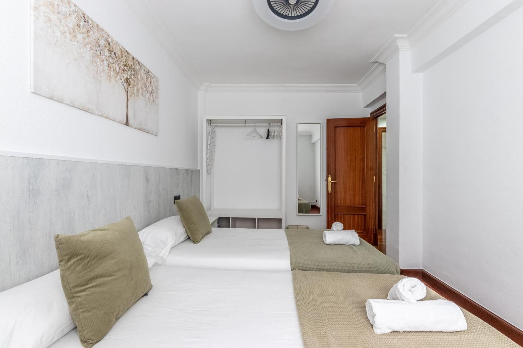 Portu Style By Aston Apartment