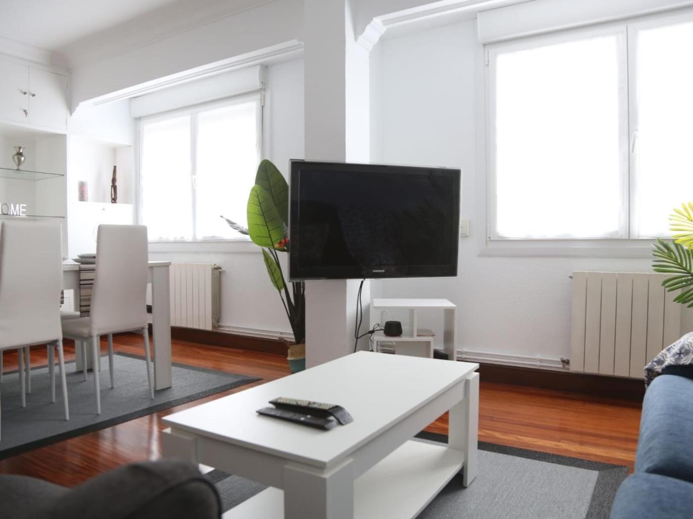 Portu Style By Aston Apartment *